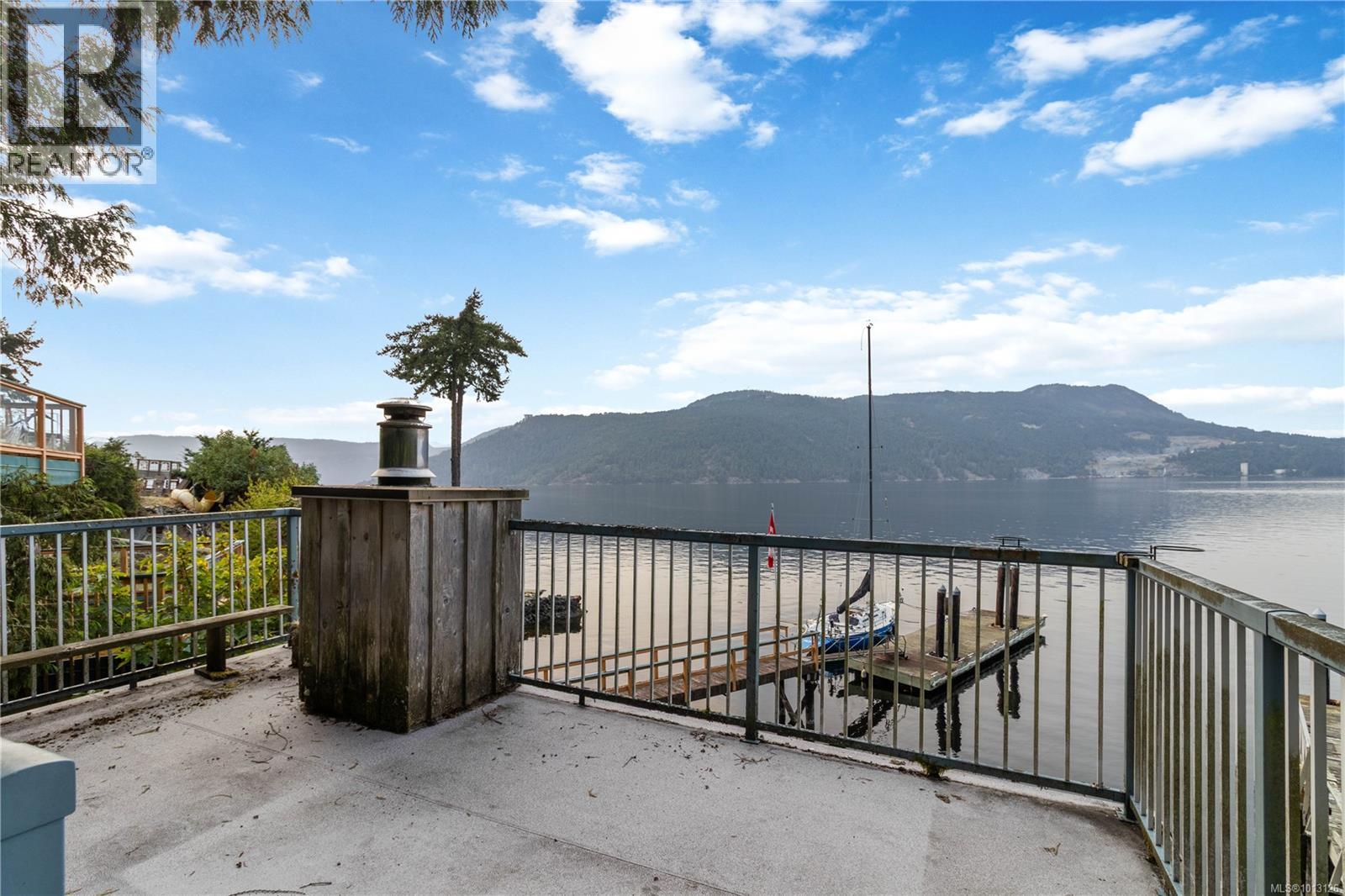 6878 Mark Ln, Central Saanich, BC V9E 2A1