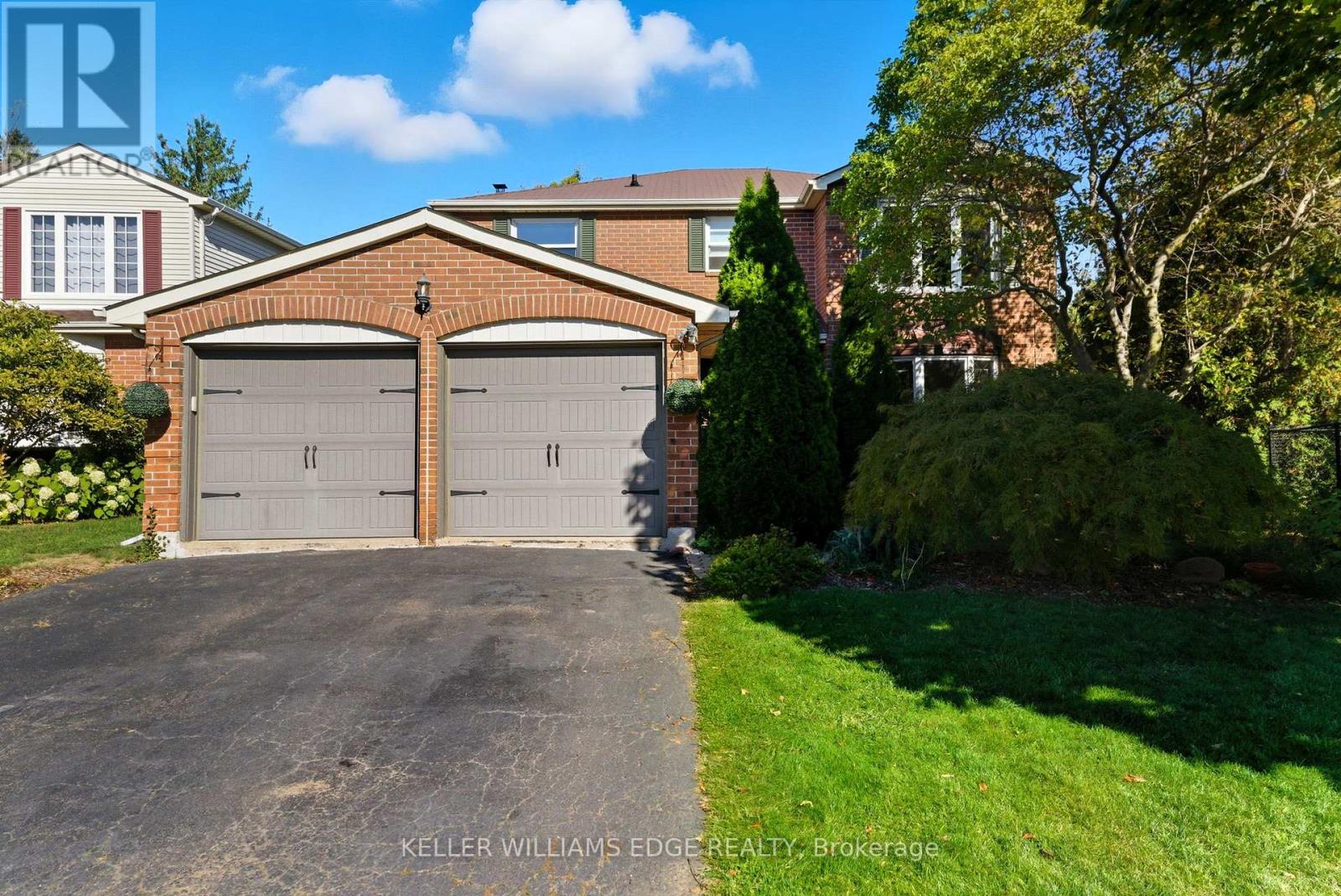 2163 Winding Way, Burlington, ON L7M 2X2