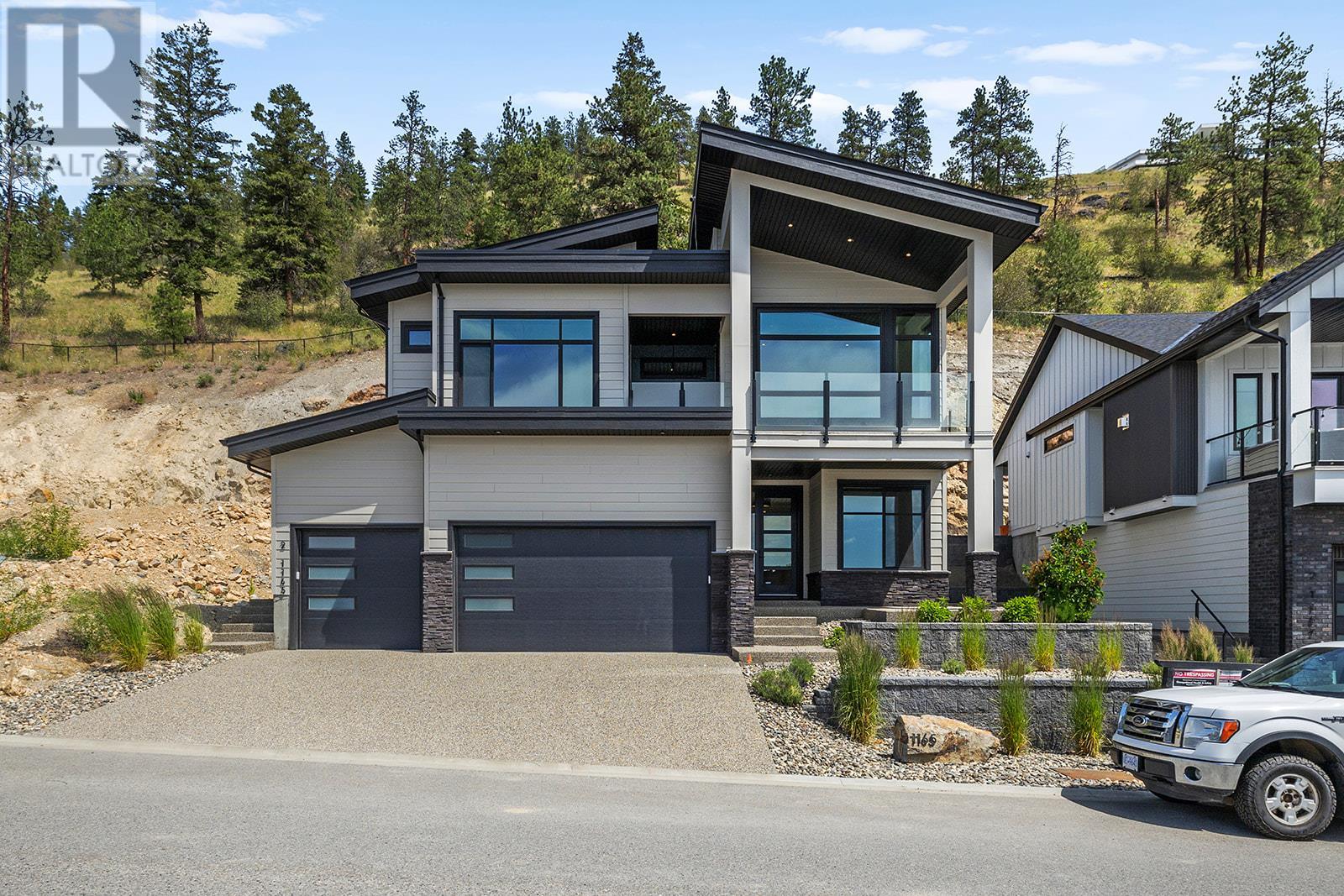 1165 Lone Pine Dr, Kelowna, BC V1P 0A5