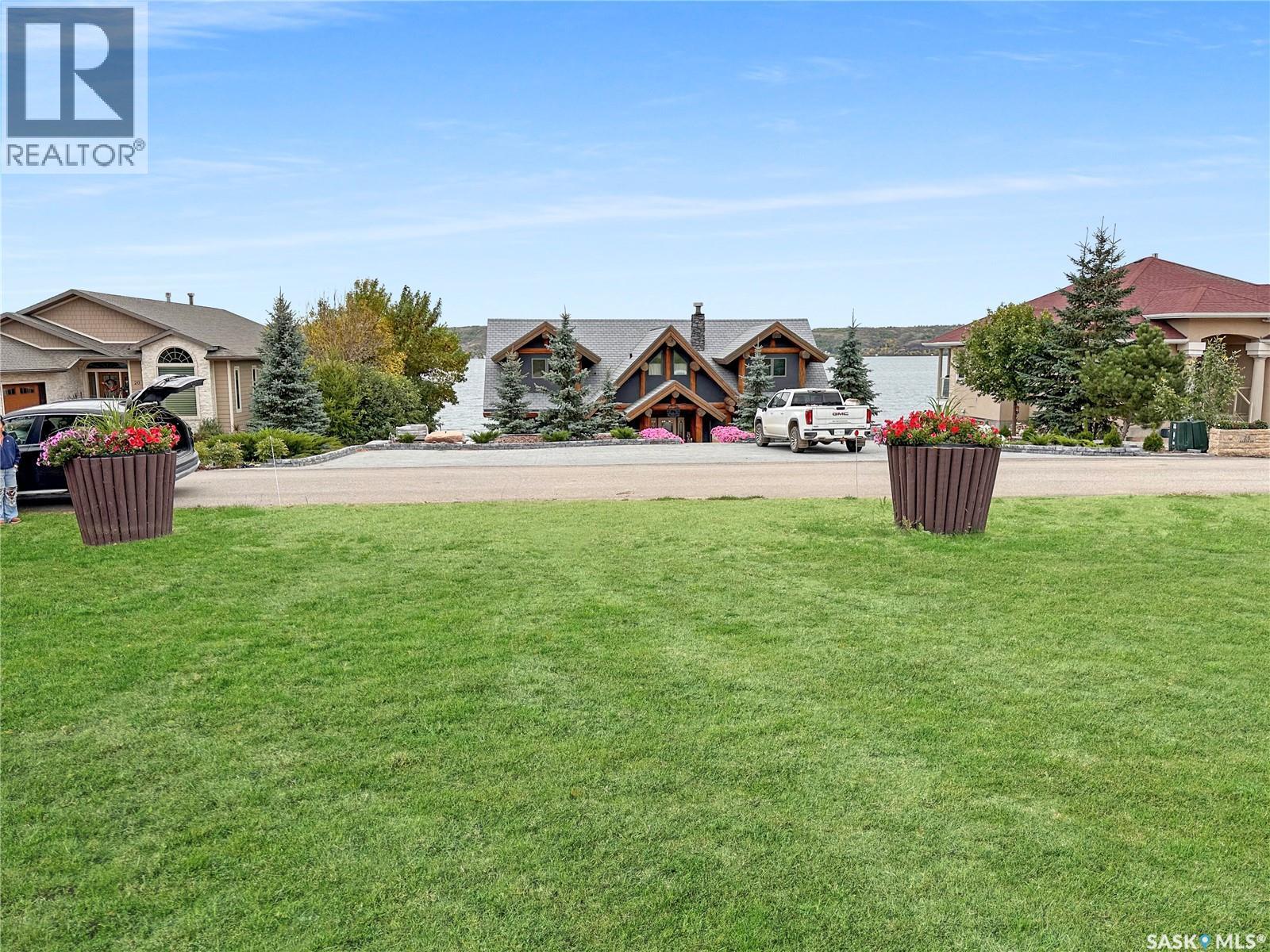 11 Aaron Dr #187, Fort Qu'Appelle, SK S0G 1S0