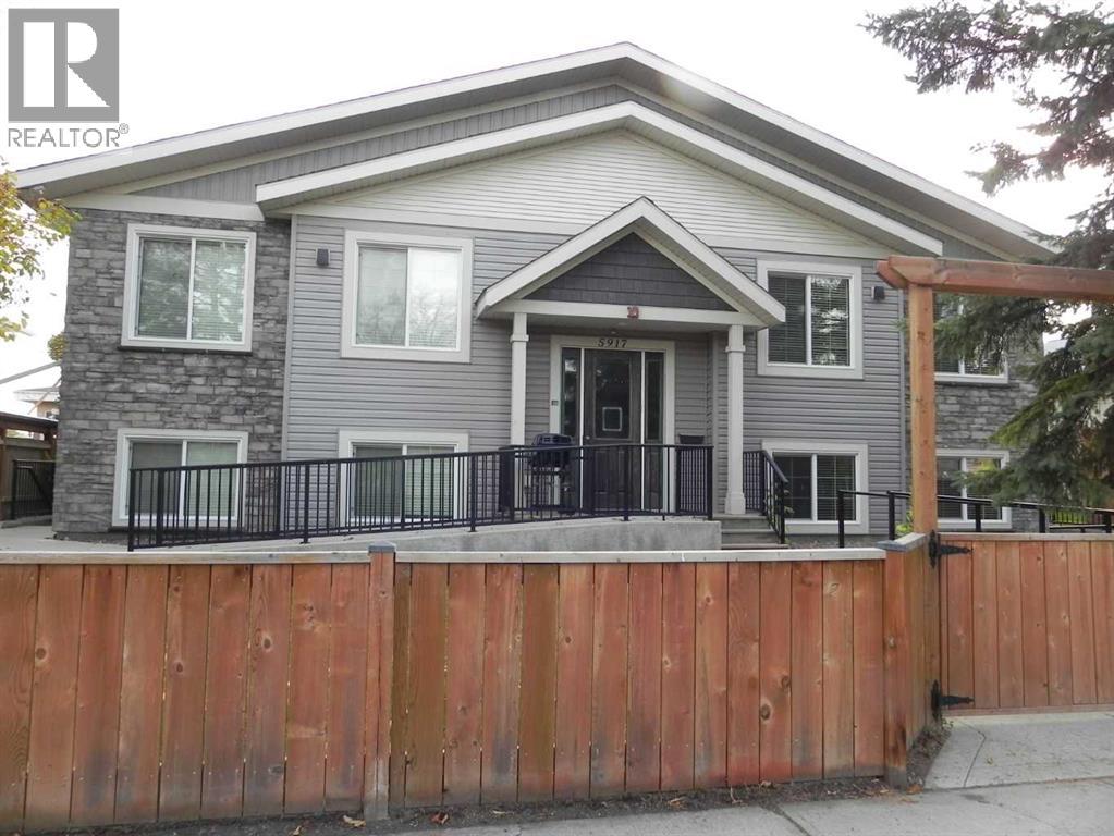 5917 51 Avenue Unit 1, Red Deer, AB T4N 4J1