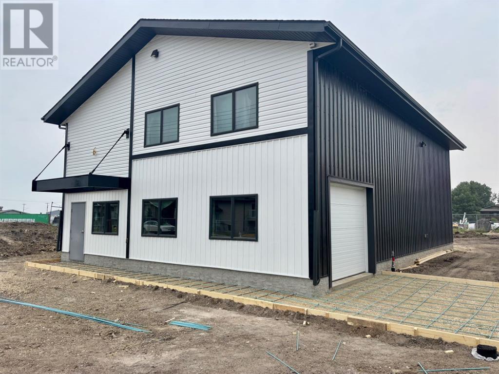 47 Street Unit 5311, Camrose, AB T4V 1L7