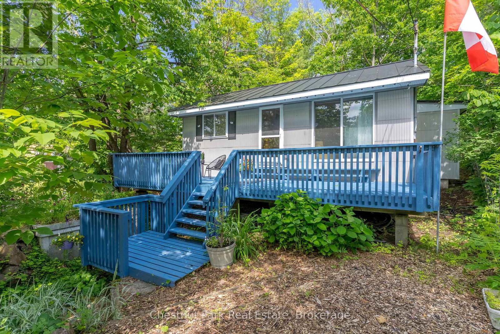 2 1185 North Kahshe Lake Rd, Gravenhurst, ON P0E 1G0