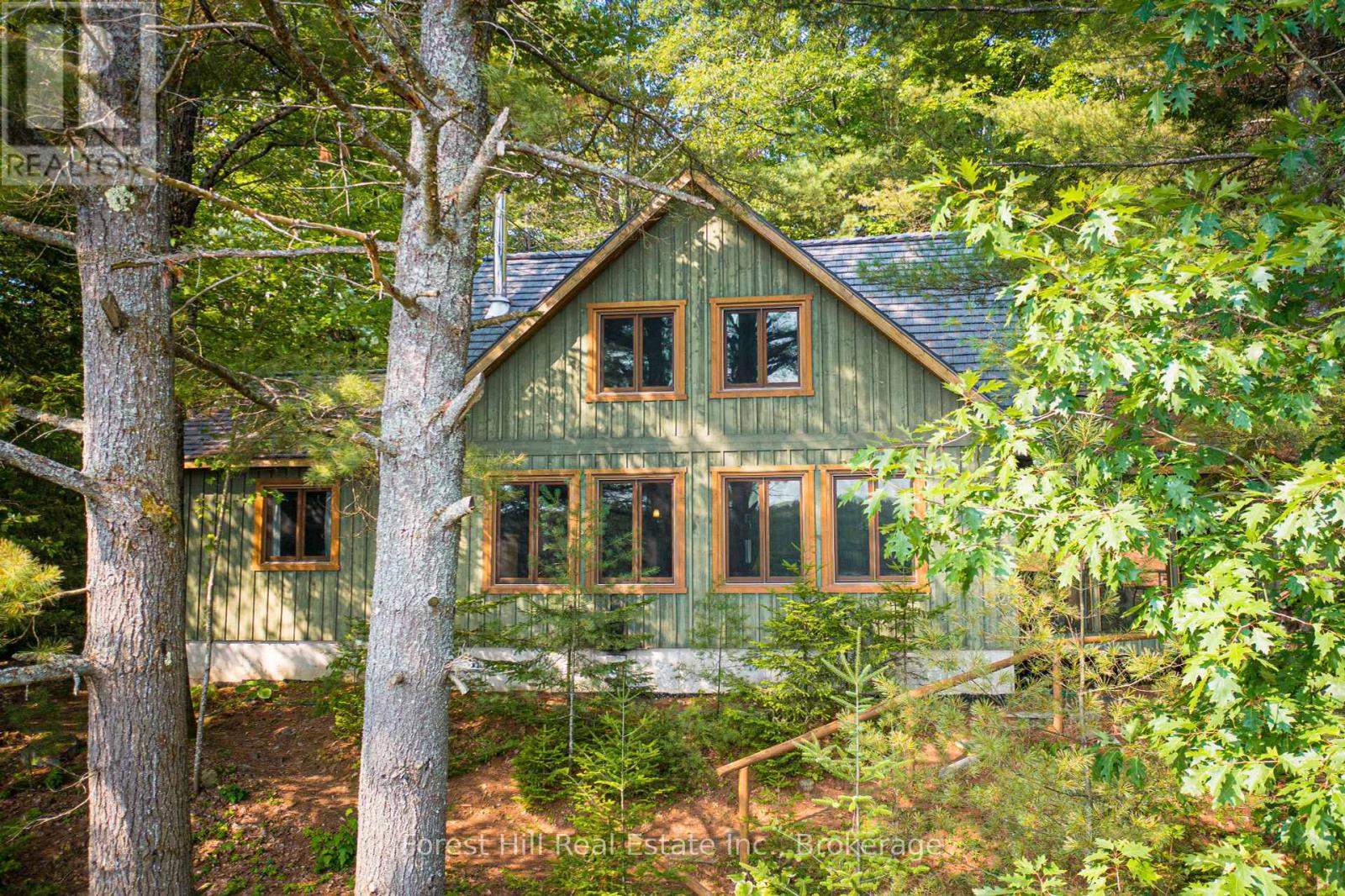 1224 Moot Lake Rd S, Lake Of Bays Mclean, ON P0B 0A3