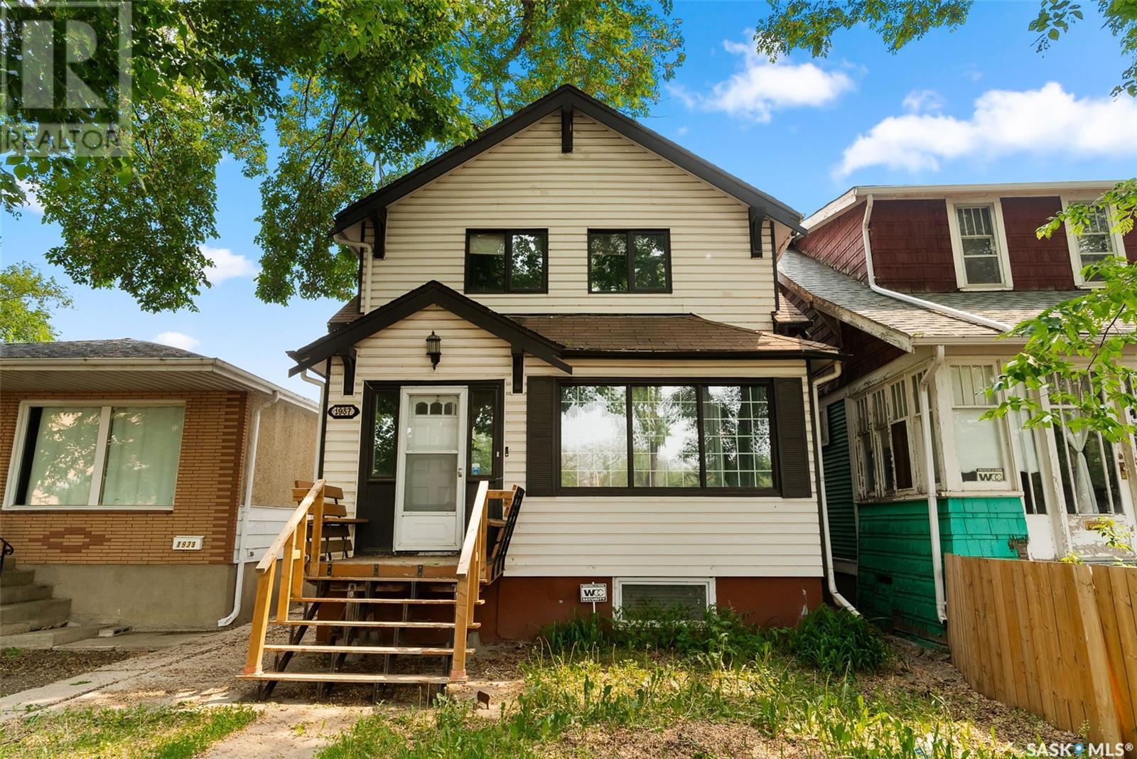 1937 Toronto St, Regina, SK S4P 1M9