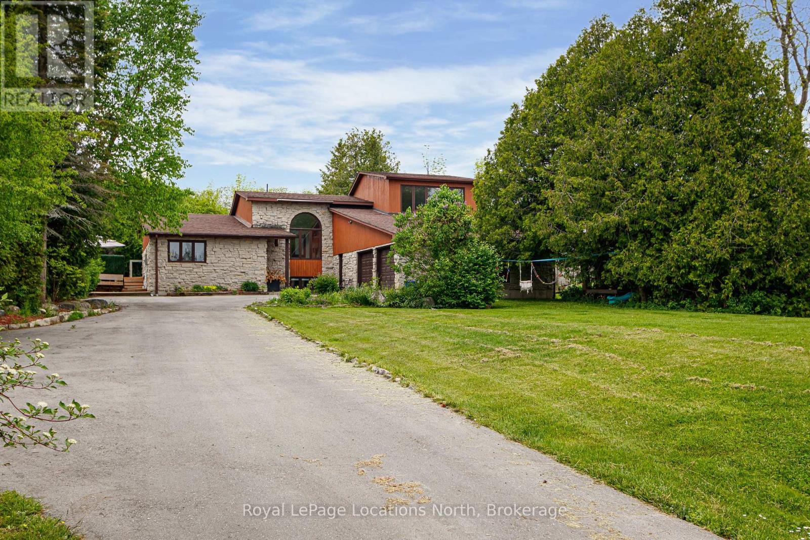 296 Lakeshore Rd N, Meaford, ON N4L 1W5