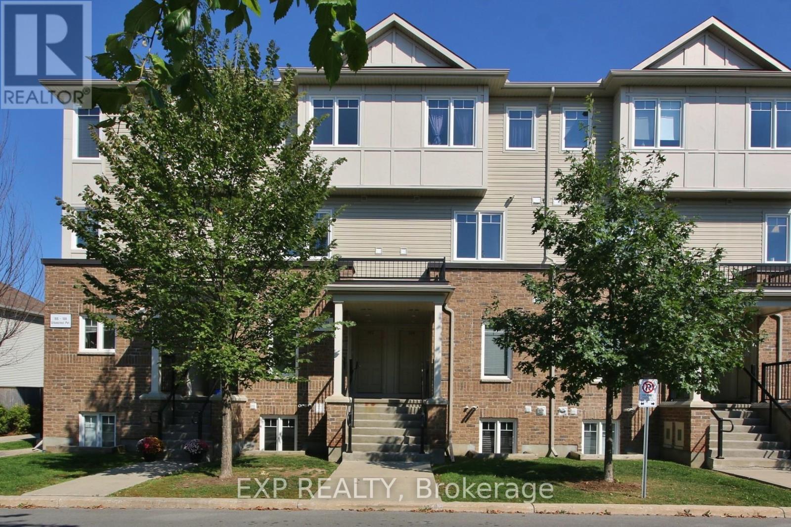 57 162 Urbancrest Private, Ottawa, ON K2J 0Y7