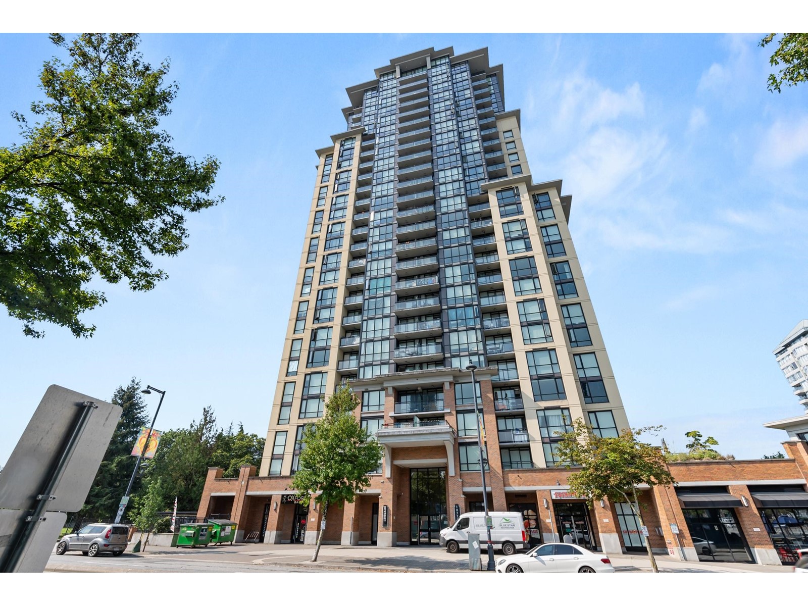 10777 University Drive Unit 1903, Surrey, BC V3T 0E6