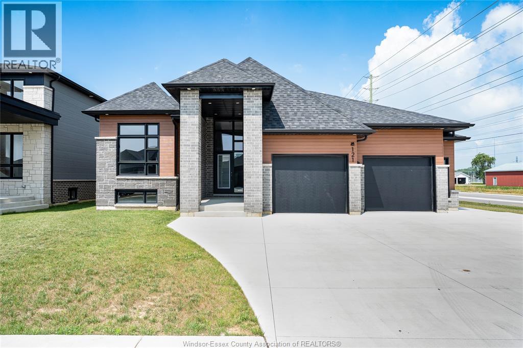 121 Hazel Cres, Kingsville, ON N9Y 0A9