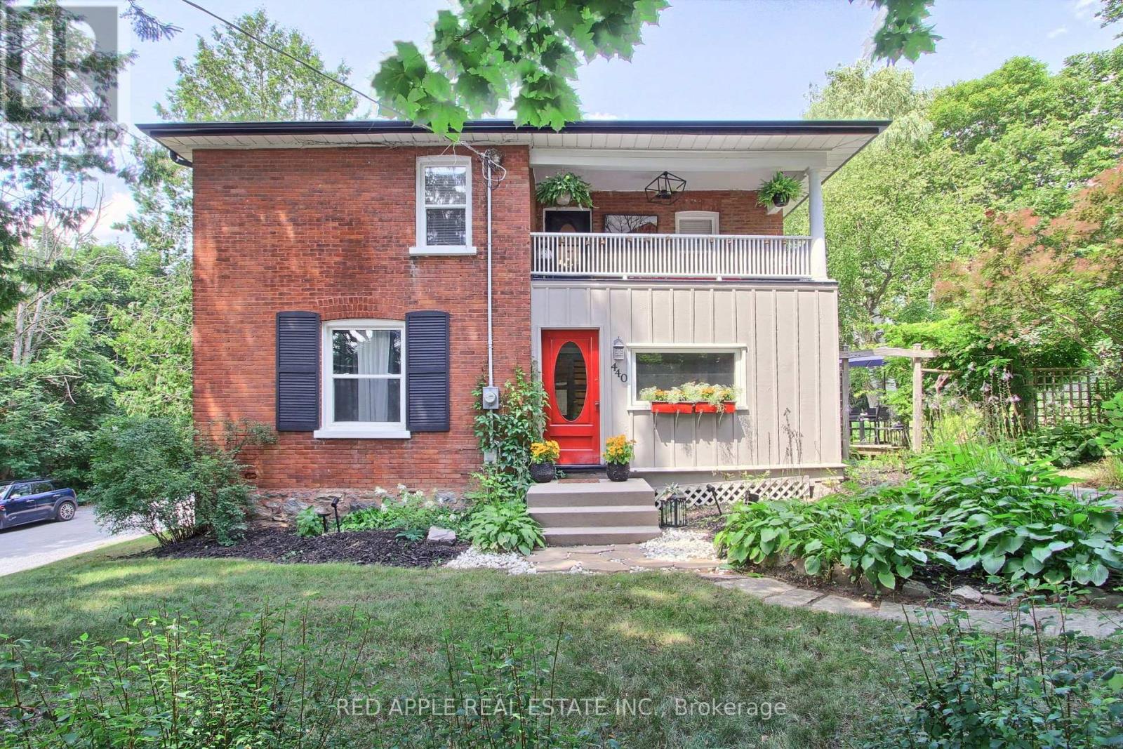 440 Whitevale Rd, Pickering, ON L1X 0J9