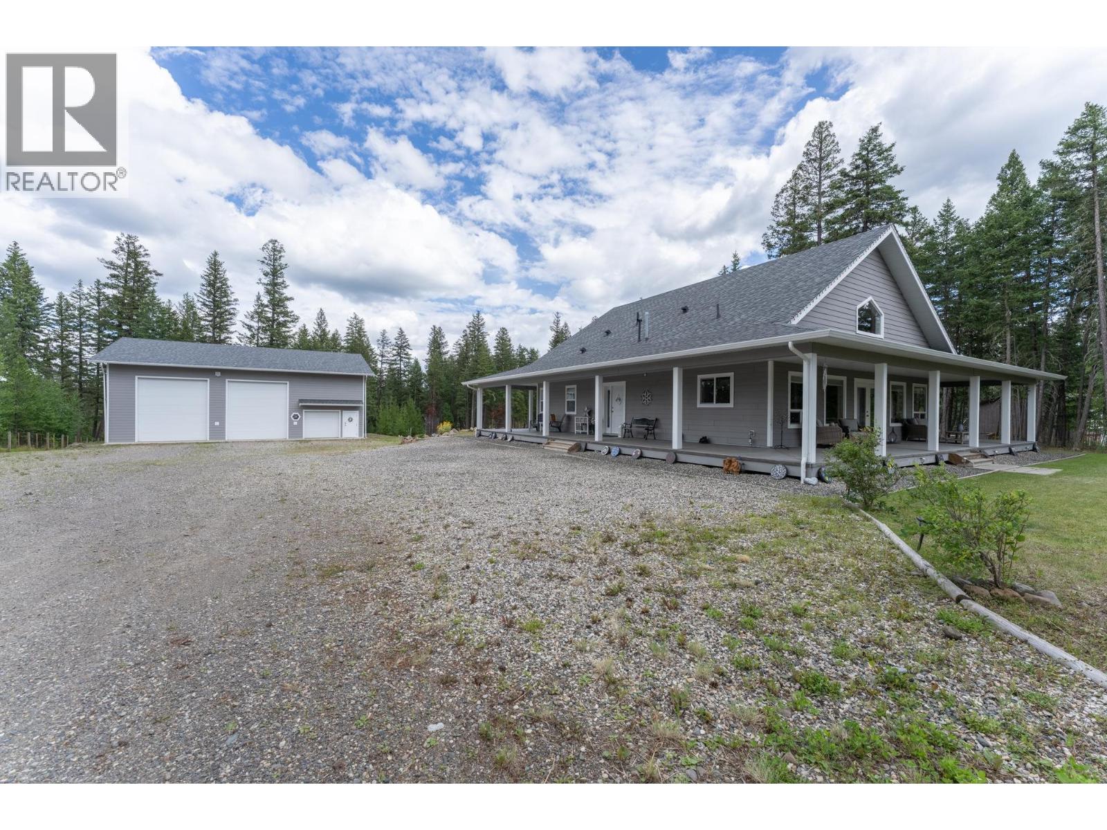 48 Ptarmigan Pl, 150 Mile House, BC V0K 2G0