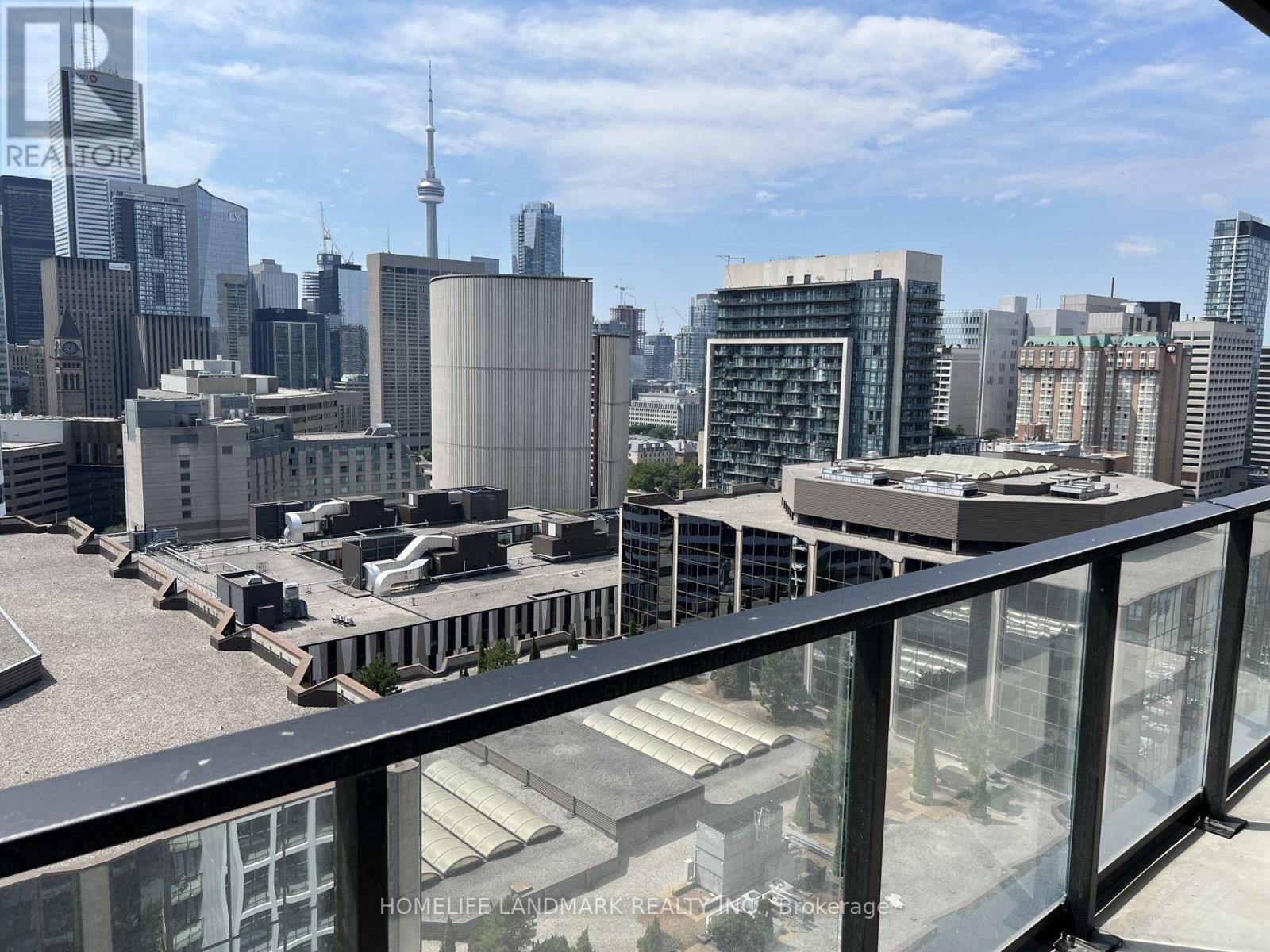 2007 20 Edward St, Toronto, ON M5G 0C5