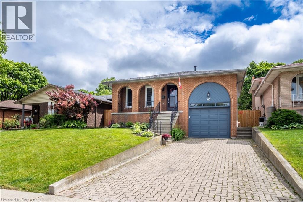 63 Lionsgate Ave, Hamilton, ON L9C 6L5