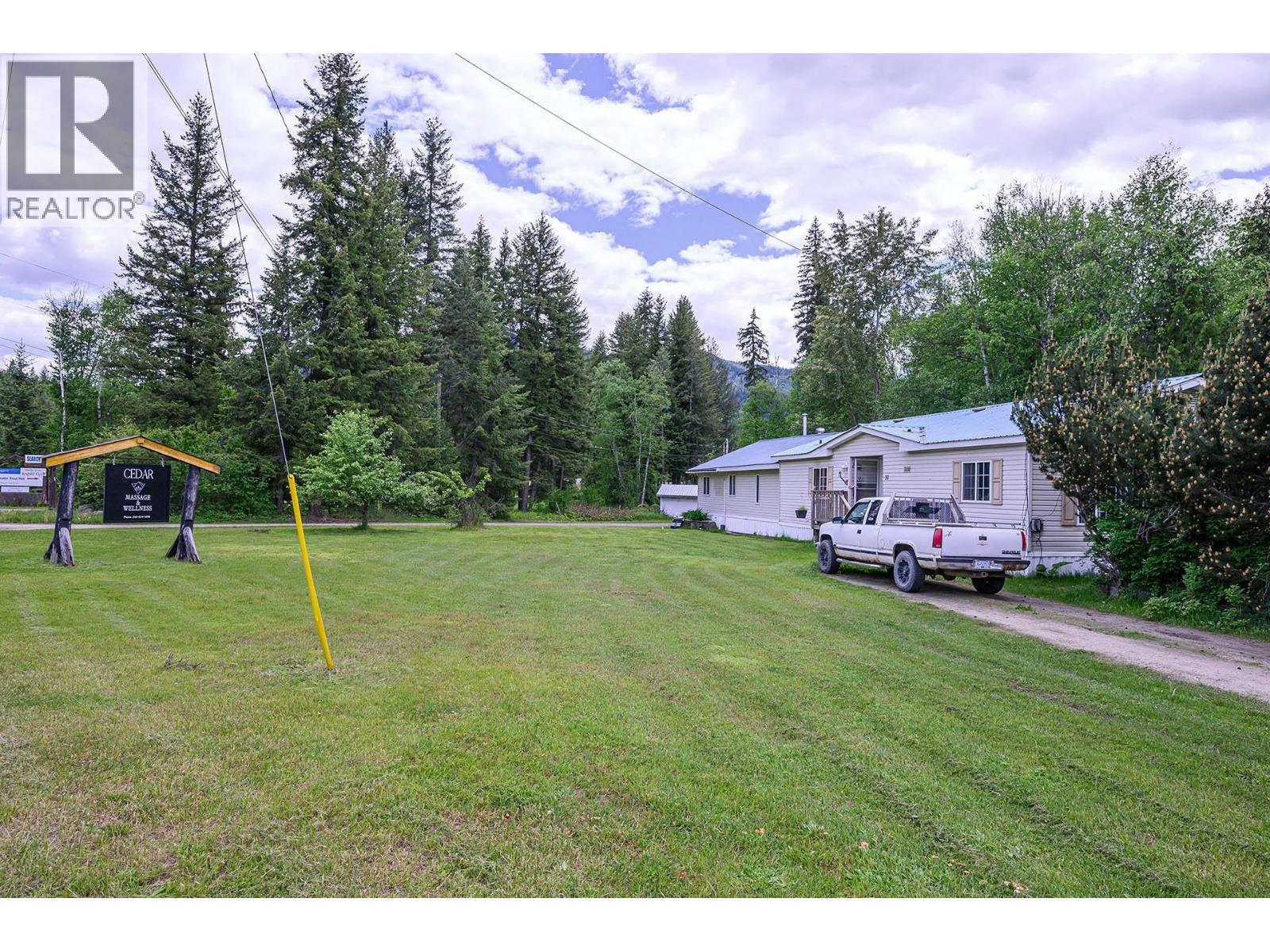 32 Old N Thompson E Hwy, Clearwater, BC V0E 1N2
