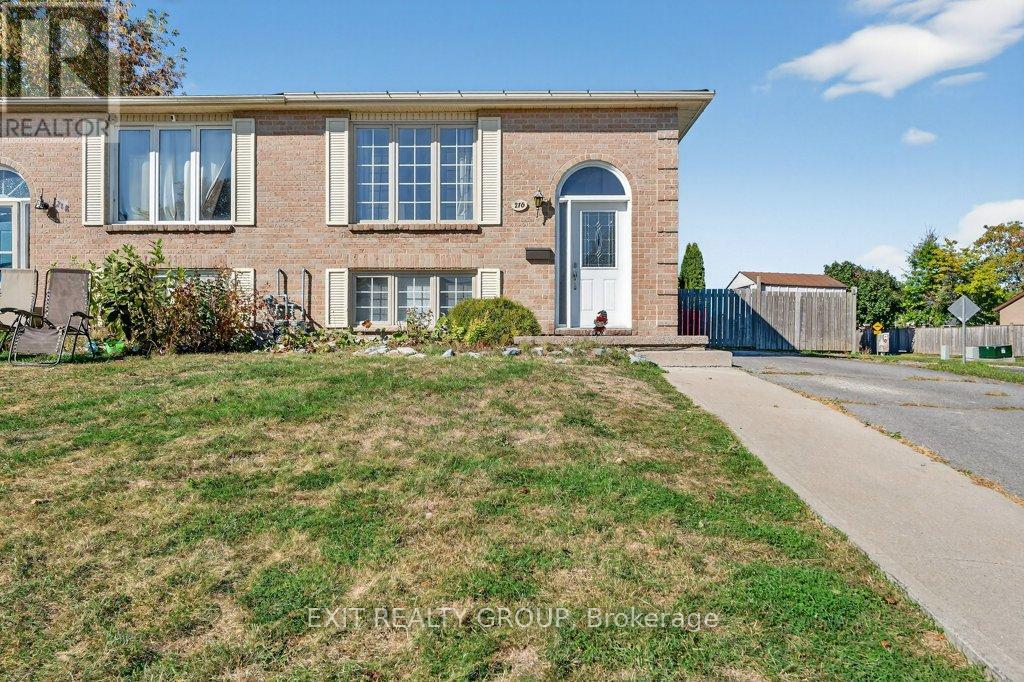 216 Mclellan Ct, Kingston East Gardiners Rd, ON K7M 7Y8
