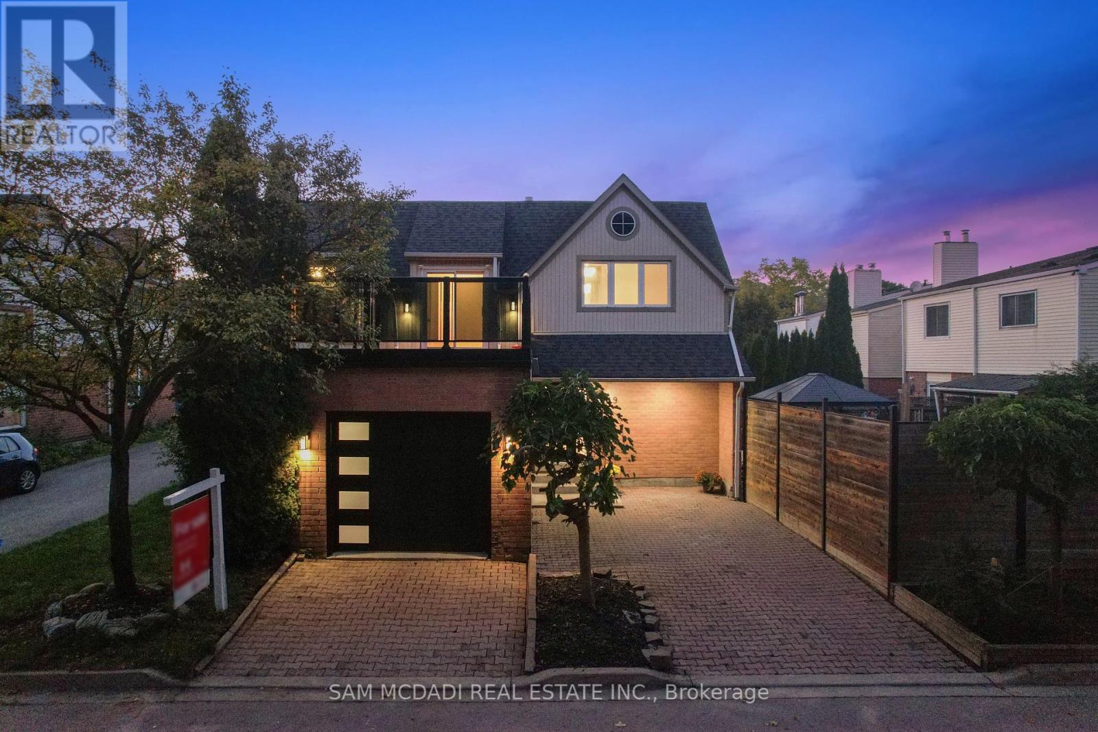 1409 Lefkas Ct, Mississauga, ON L5J 4L8