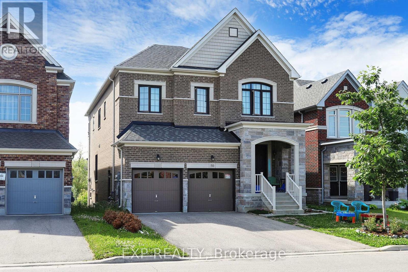 50 Sharonview Cres, East Gwillimbury, ON L9N 0L6