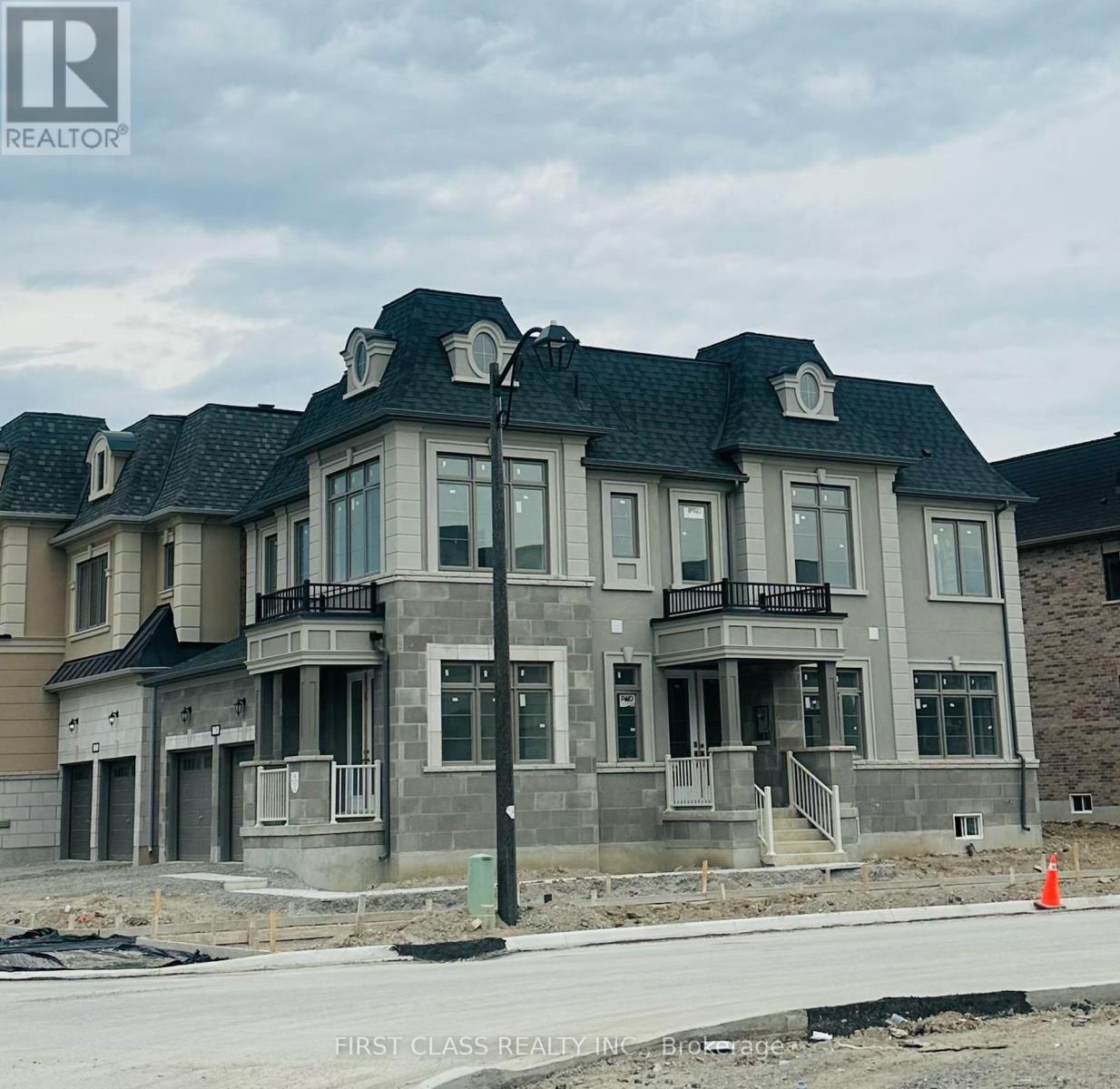 78 Meizhou Ave, Markham Angus Glen, ON L3R 0P1
