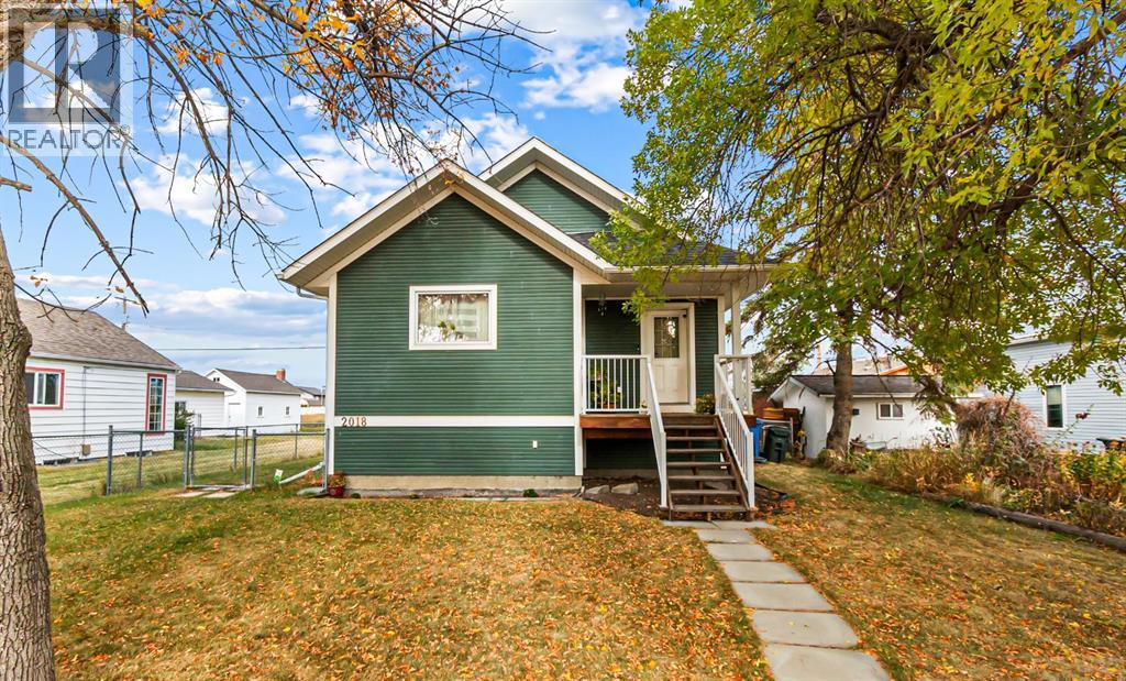 24 Avenue Unit 2018, Didsbury, AB T0M 0W0