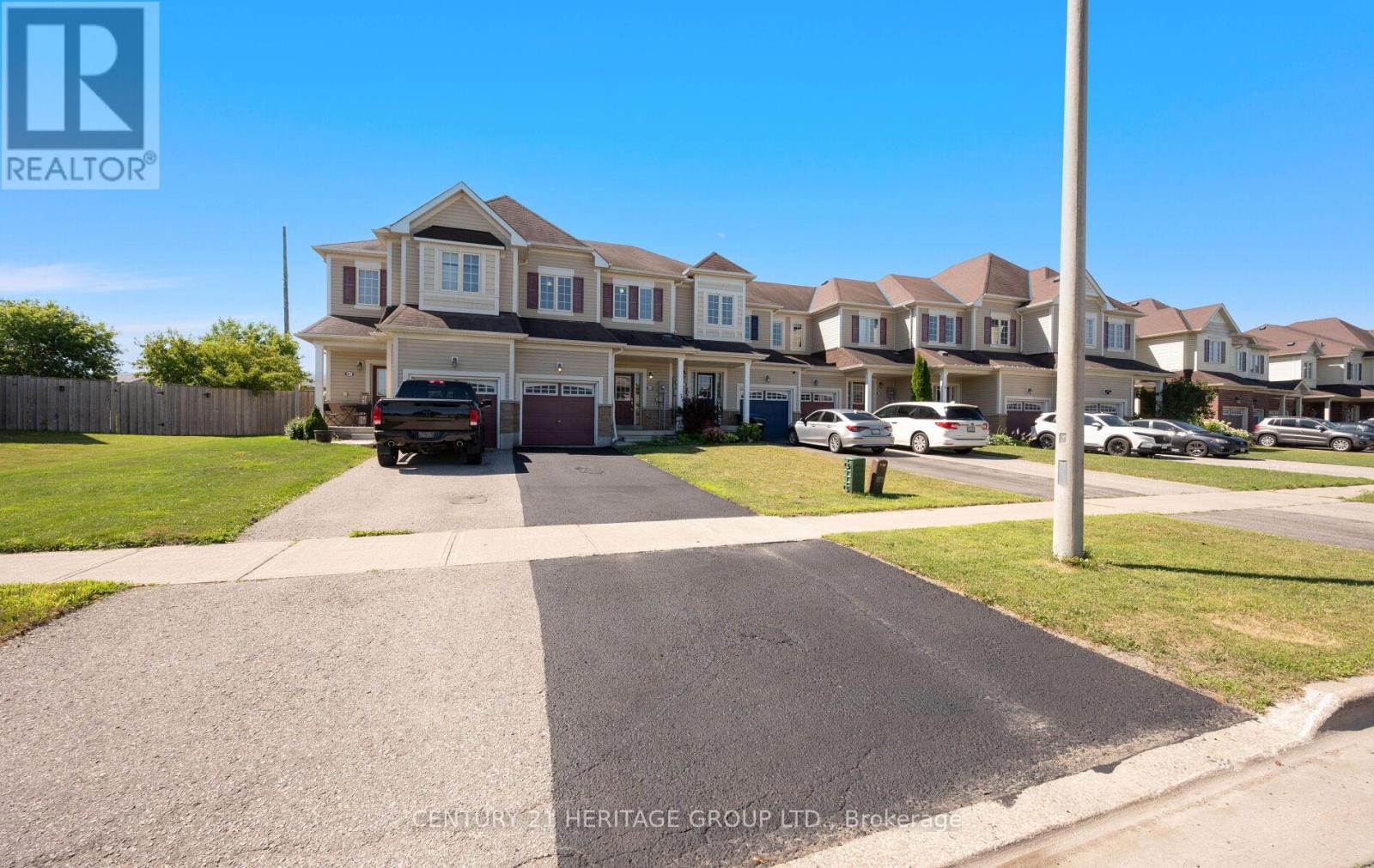 45 Ruthven Cres, New Tecumseth, ON L9R 0A5