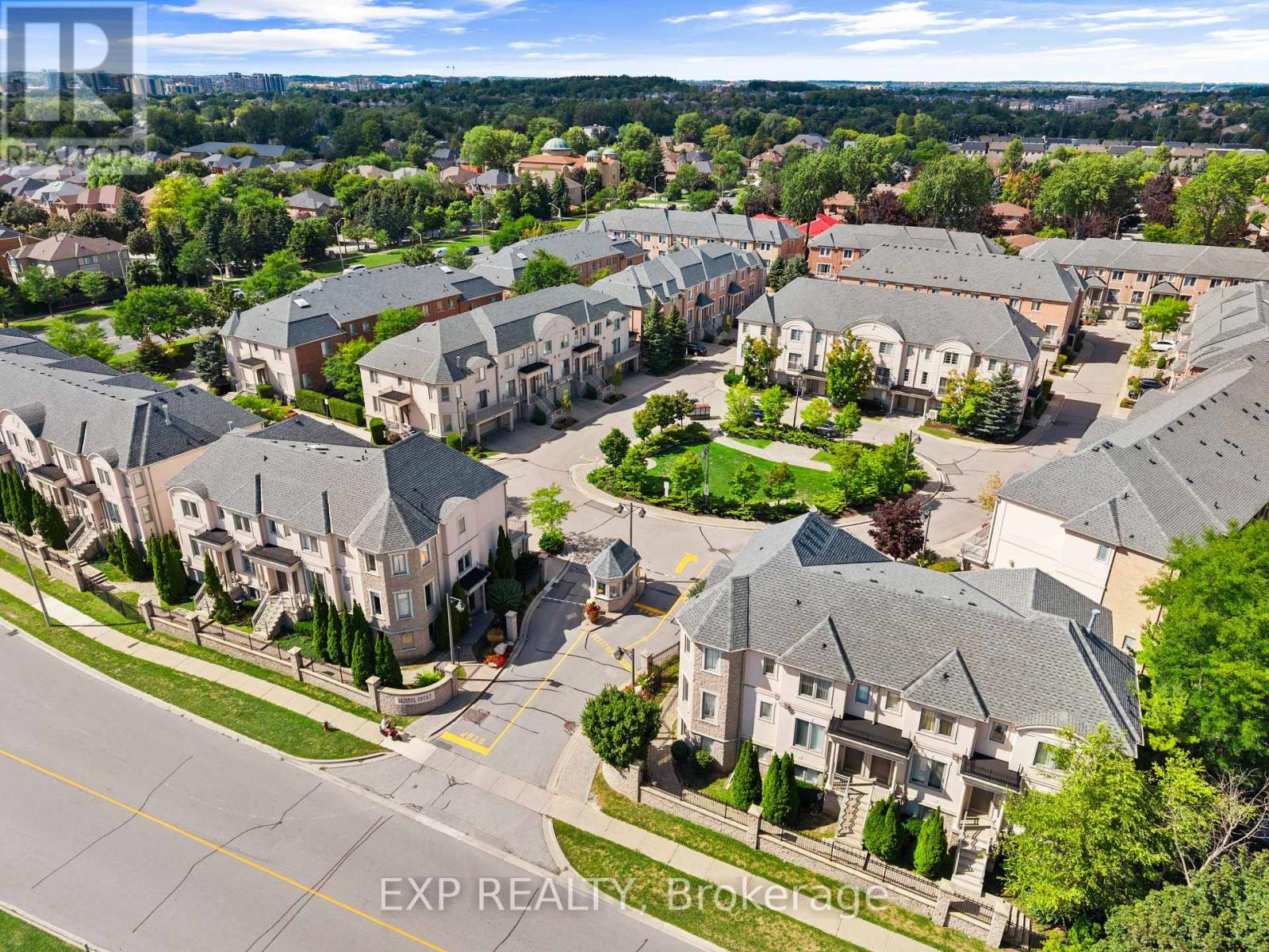 90 9133 Bayview Ave, Richmond Hill, ON L4B 4V6