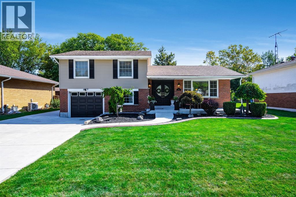 25 Sunset Pl, Chatham-Kent, ON N0P 2L0