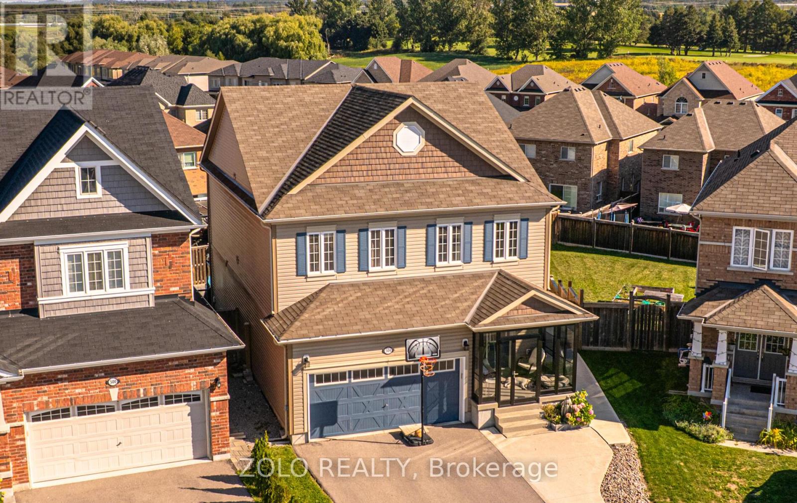 504 Halo St, Oshawa, ON L1H 7K4