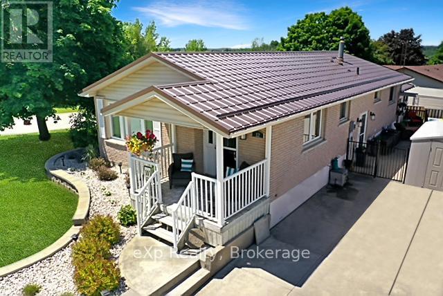 12 Karin Cres, Brockton, ON N0G 2V0