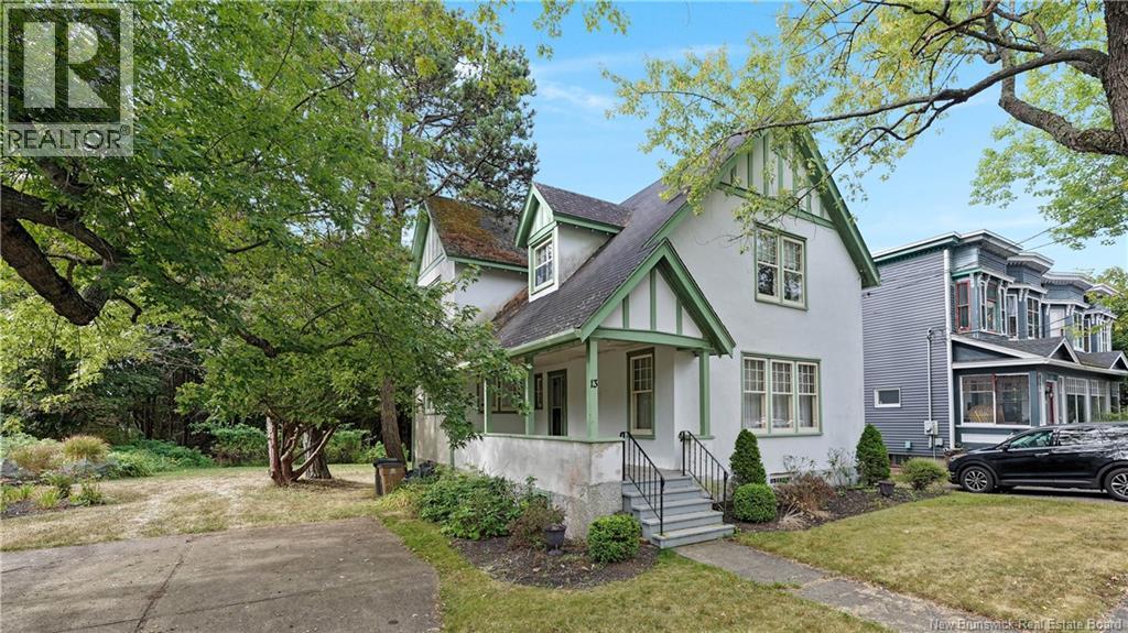 13 Brunswick Pl, Saint John, NB E2K 1B5