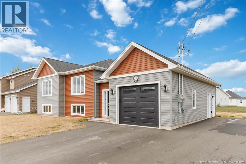 300 Chatellerault St, Shediac, NB E4P 2M5