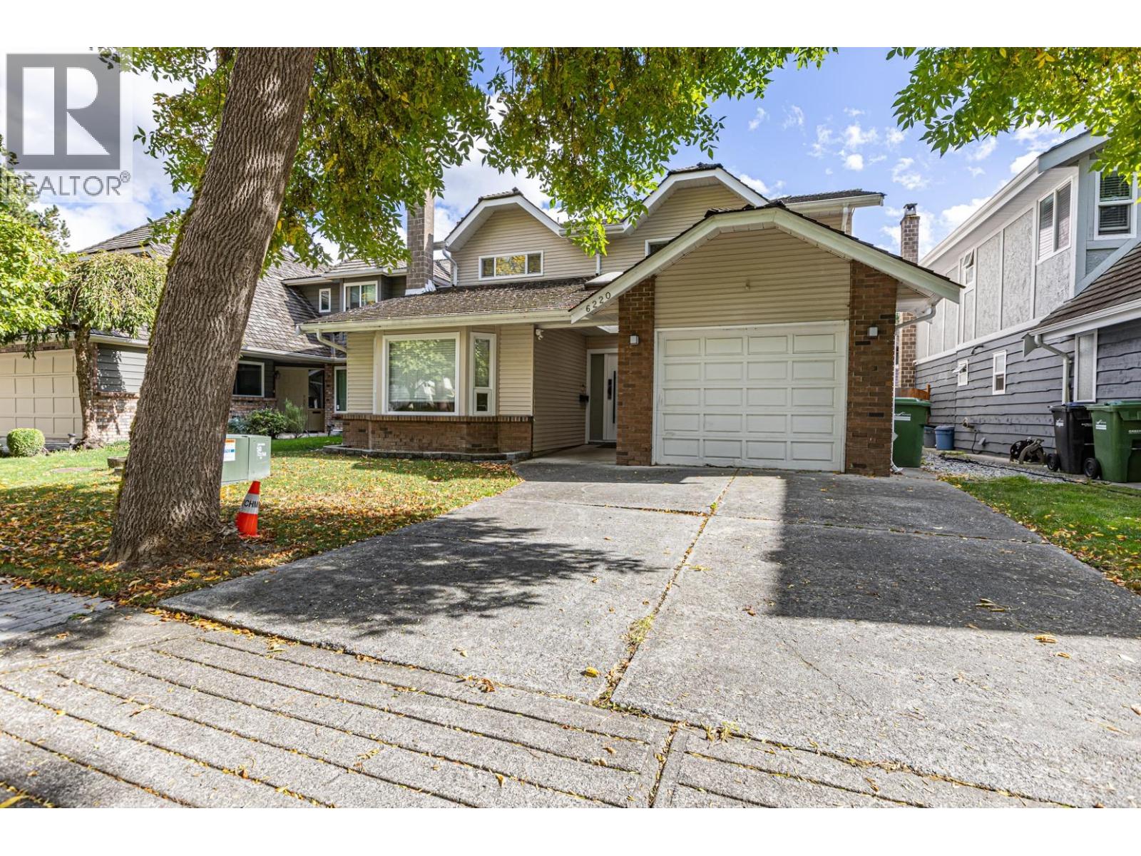 6220 Garnet Dr, Richmond, BC V7C 5B5