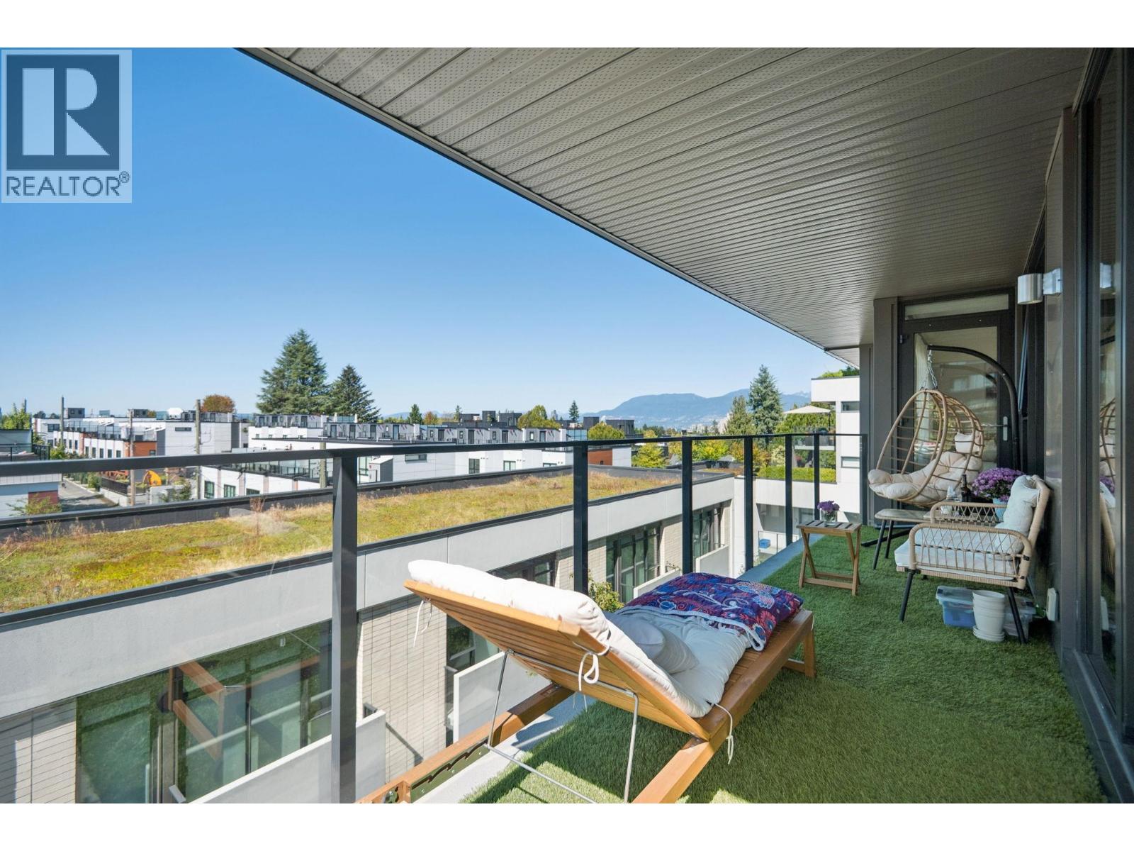 4427 Cambie Street Unit 510, Vancouver, BC V5Z 2Y8