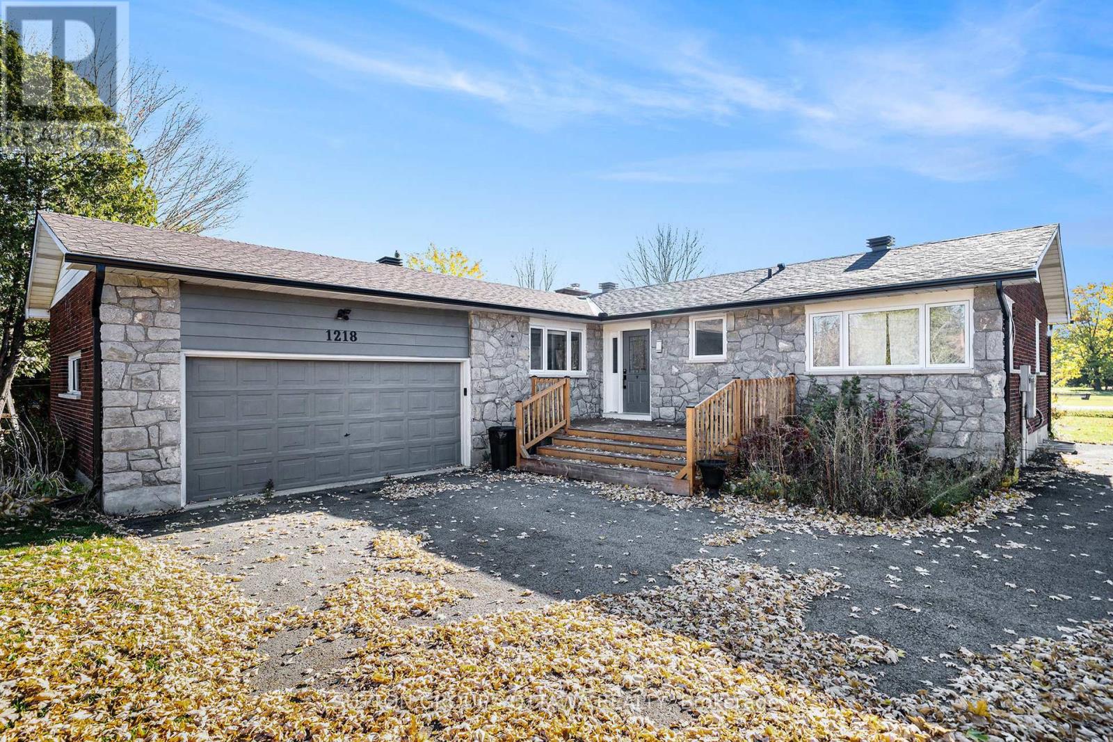 1218 Upton Rd, Ottawa, ON K4M 1B3