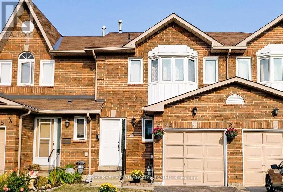 44 1485 Torrington Dr, Mississauga, ON L5V 1W4