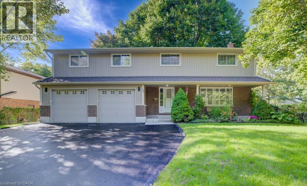 20 Goldfinch St, Elmira, ON N3B 1T3