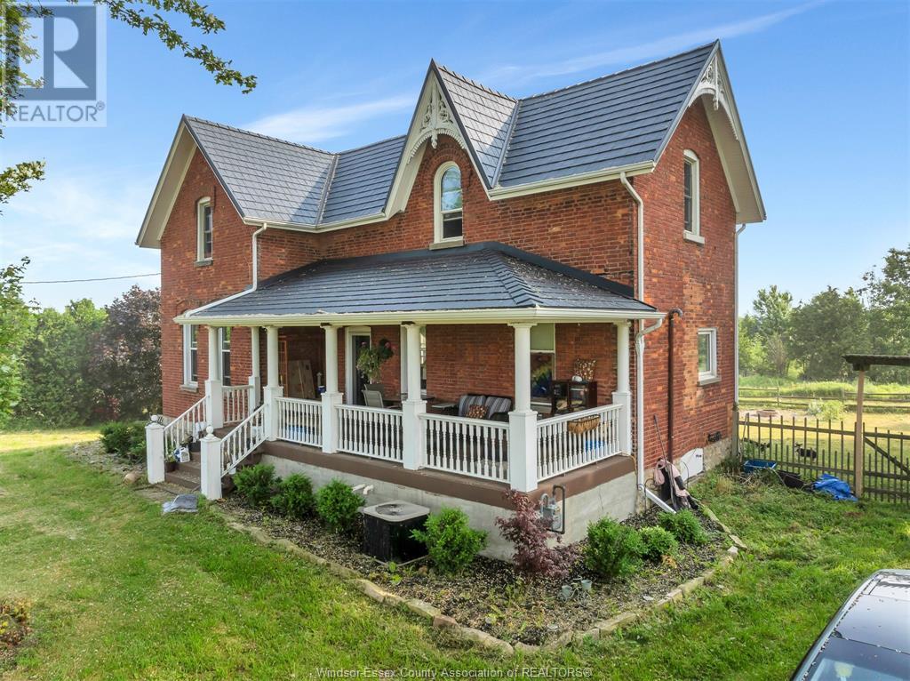 21141 Kent Bridge Rd, Chatham-Kent, ON N0P 2C0