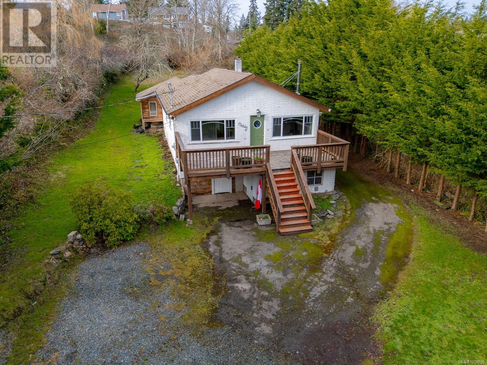 6820 Grant Rd W, Sooke, BC V9Z 0L7