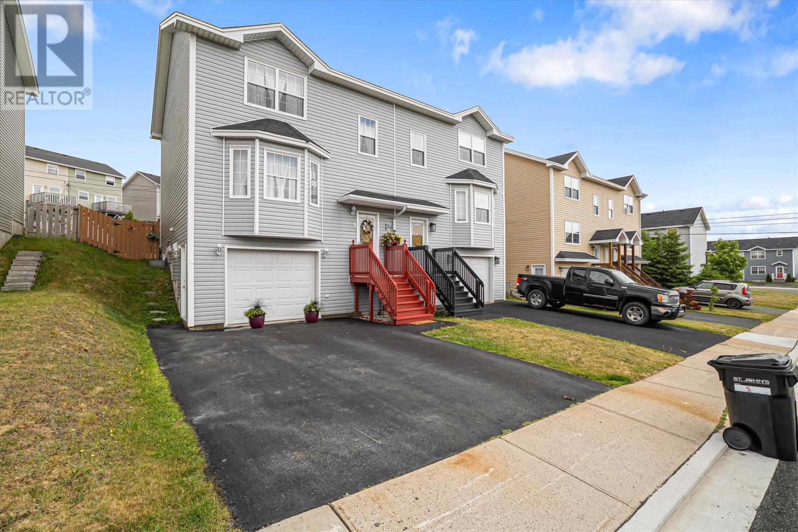 5 Maclaren Pl, St. John's, NL A1B 5E1