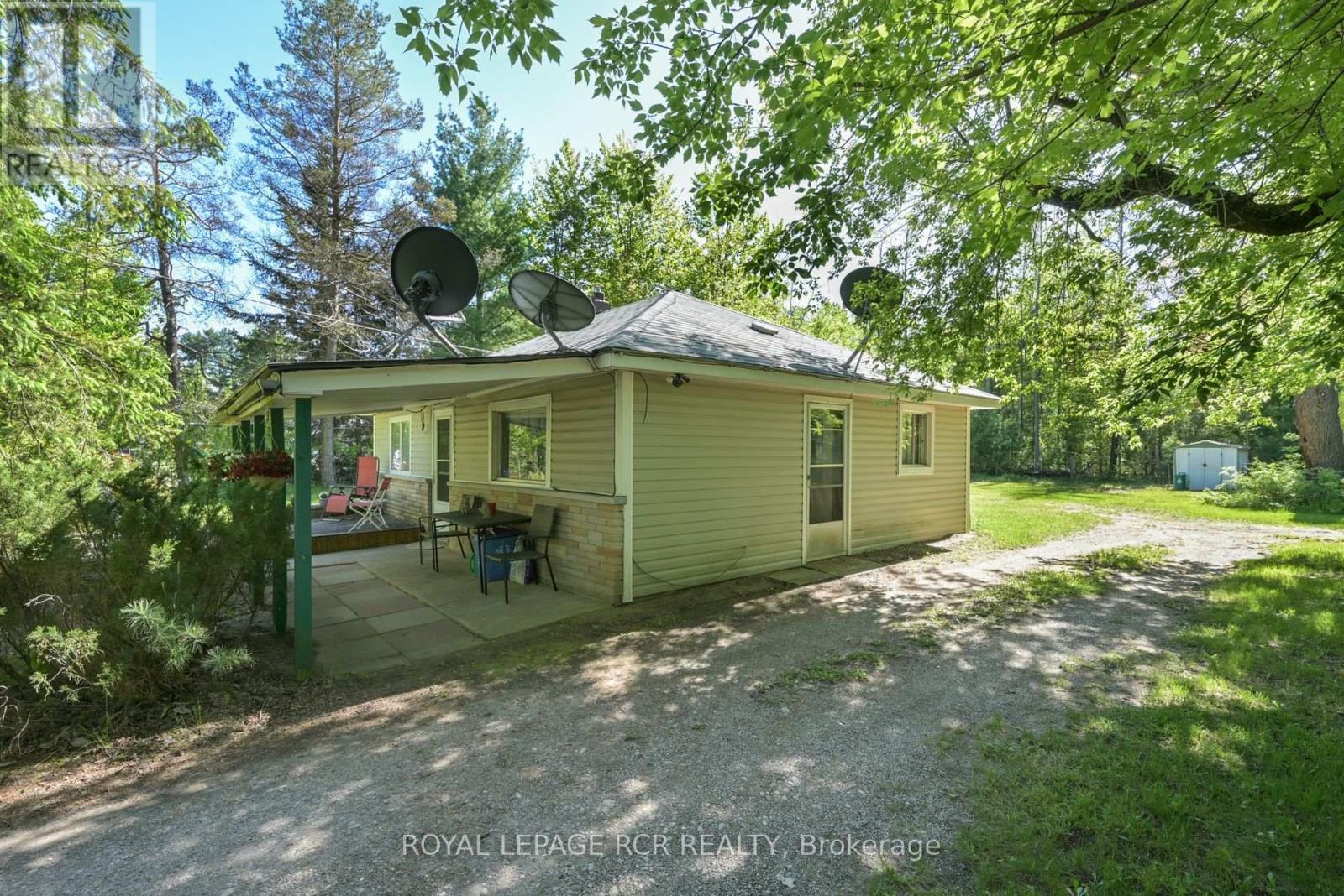 7262 County Road 13, Adjala-Tosorontio, ON L0M 1J0