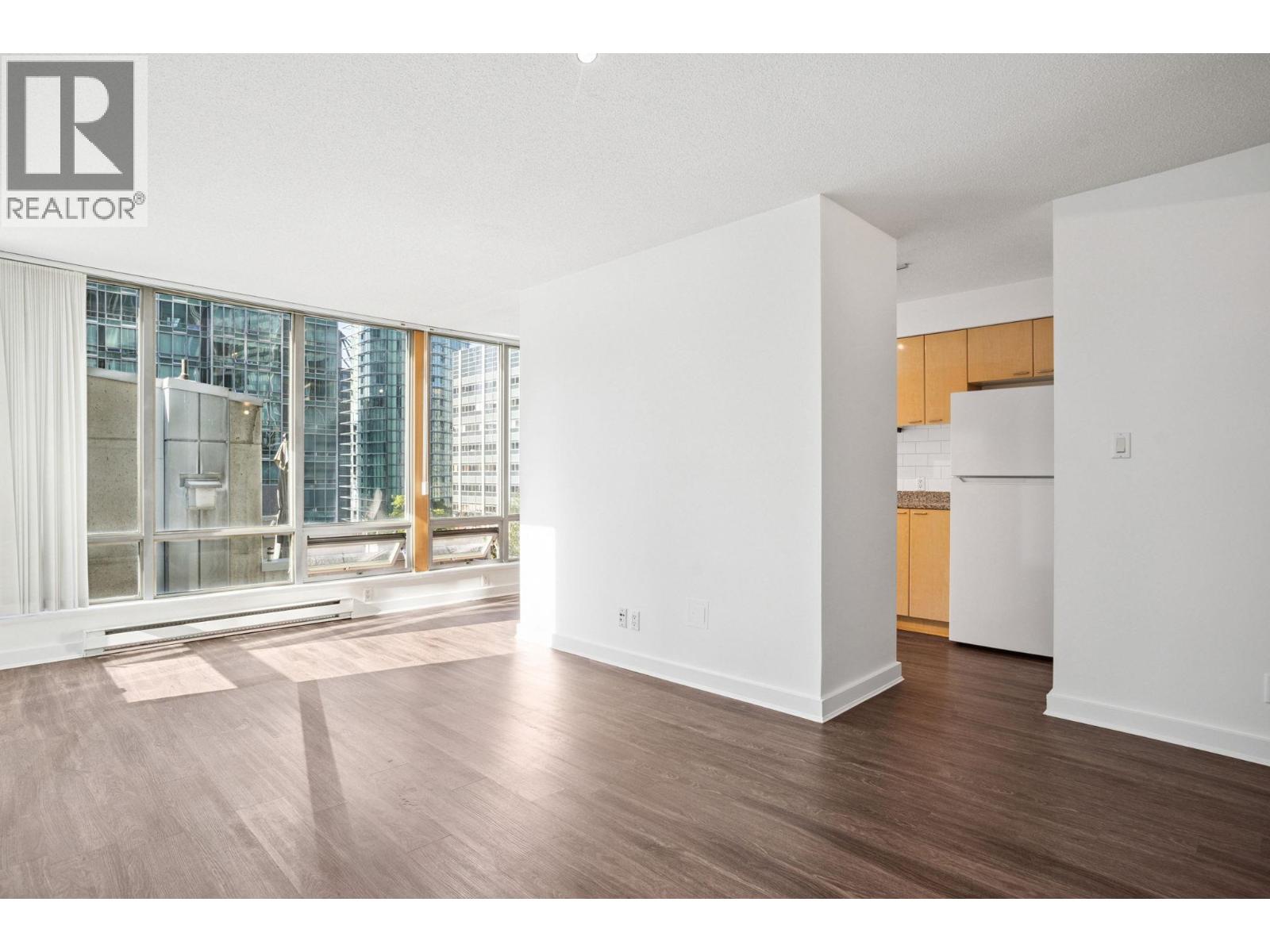1200 W Georgia Street Unit 508, Vancouver, BC V6E 4R2