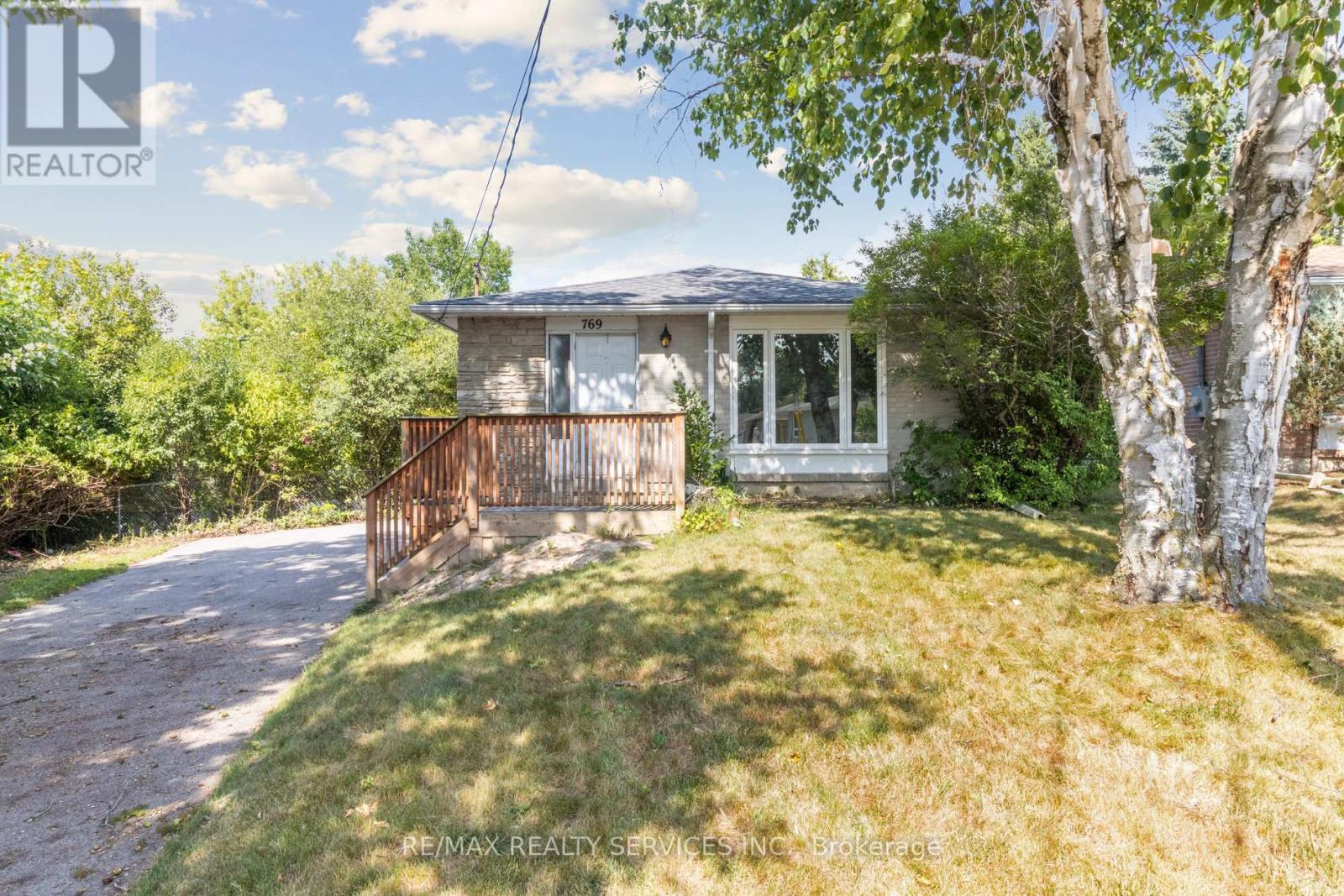 769 Greenfield Cres, Newmarket Huron Heights-leslie Valley, ON L3Y 3B2