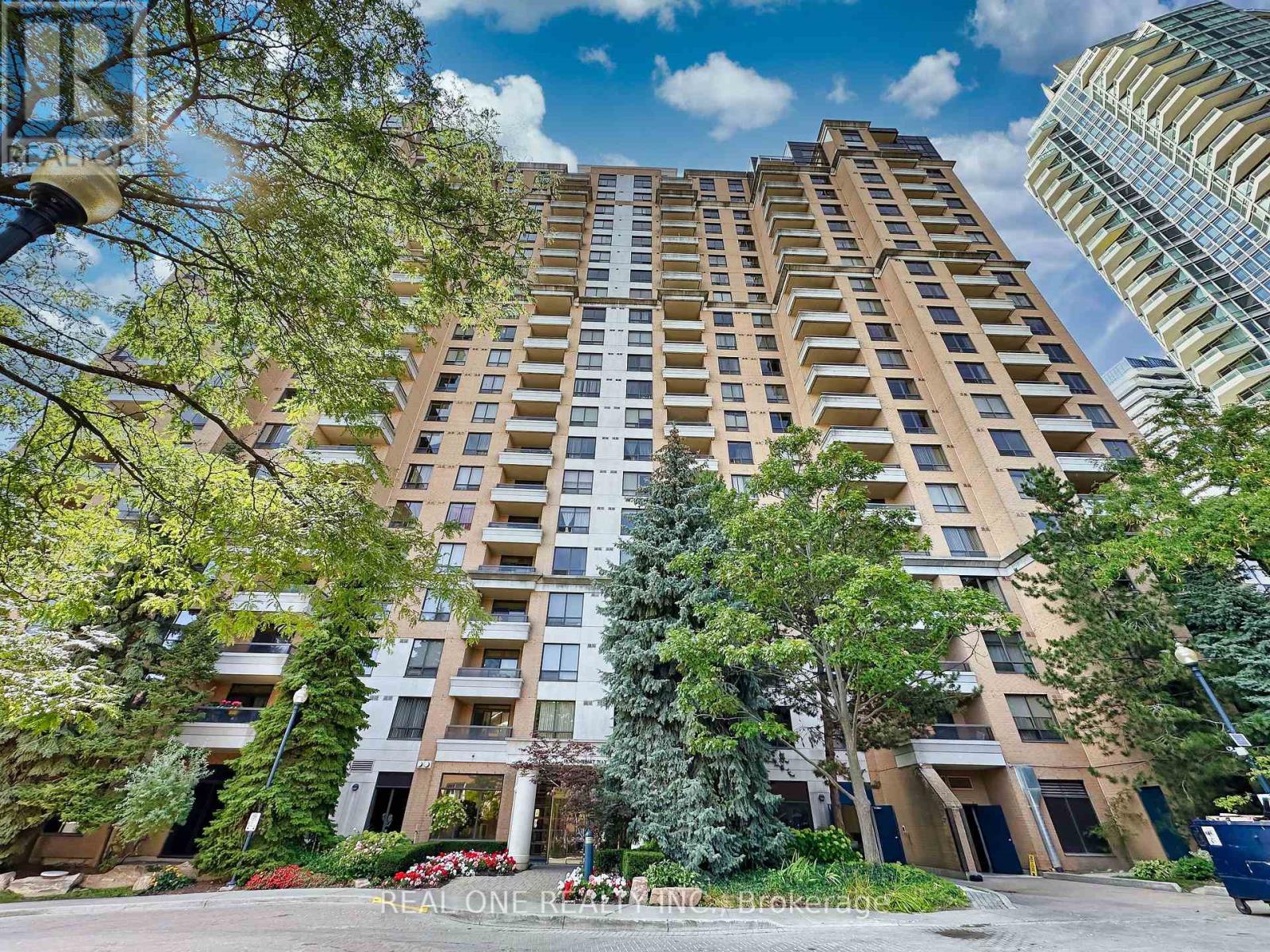 1708 18 Sommerset Way, Toronto, ON M2N 6X5