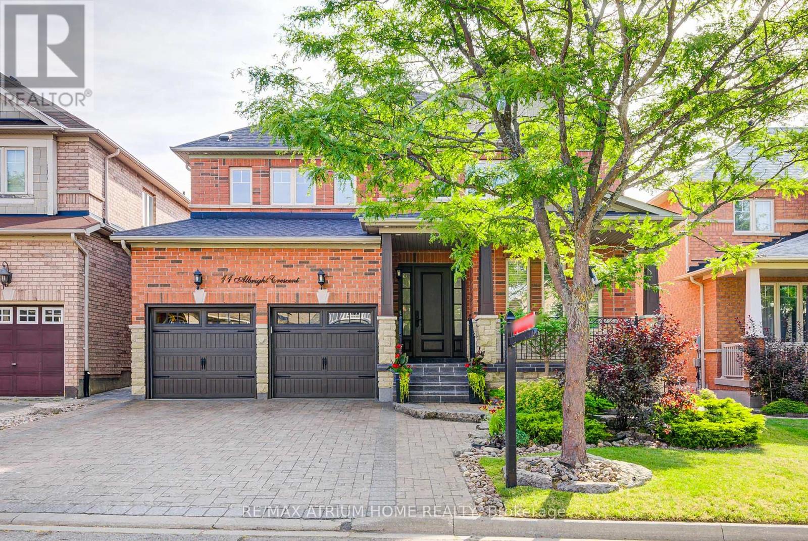 11 Albright Cres, Richmond Hill, ON L4E 4Z4
