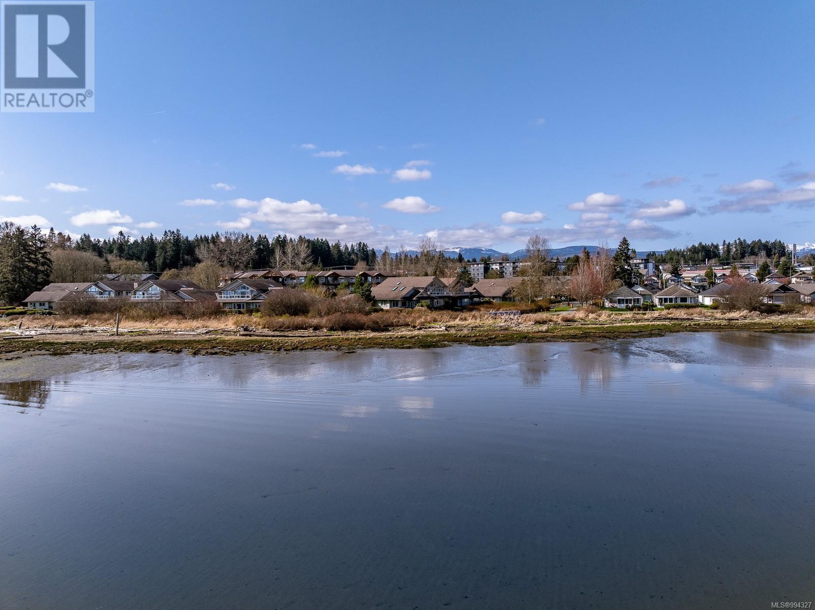 199 31st St Unit 7 St, Courtenay, BC V9N 8X1