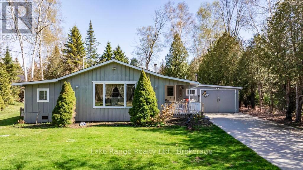 804 Meadow Pl, Huron-Kinloss, ON N2Z 2X3