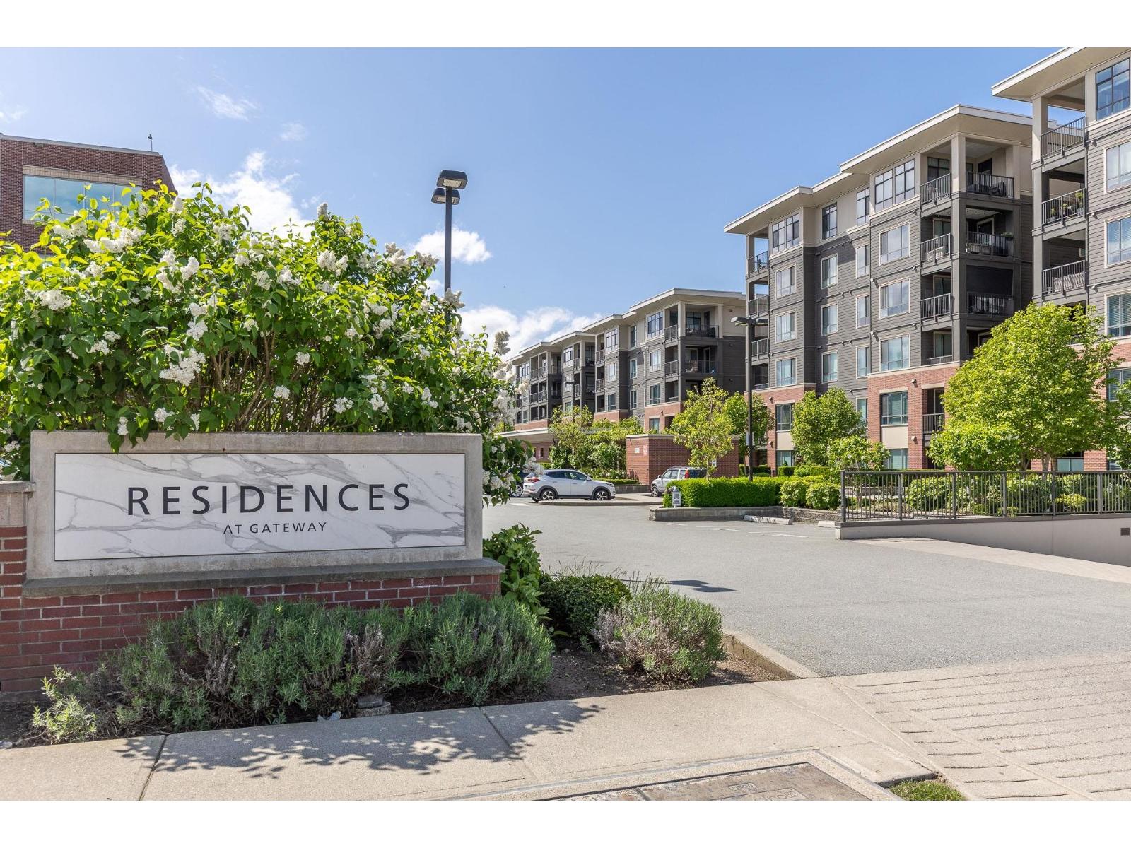 33540 Mayfair Avenue Unit 204, Abbotsford, BC V2S 0J3
