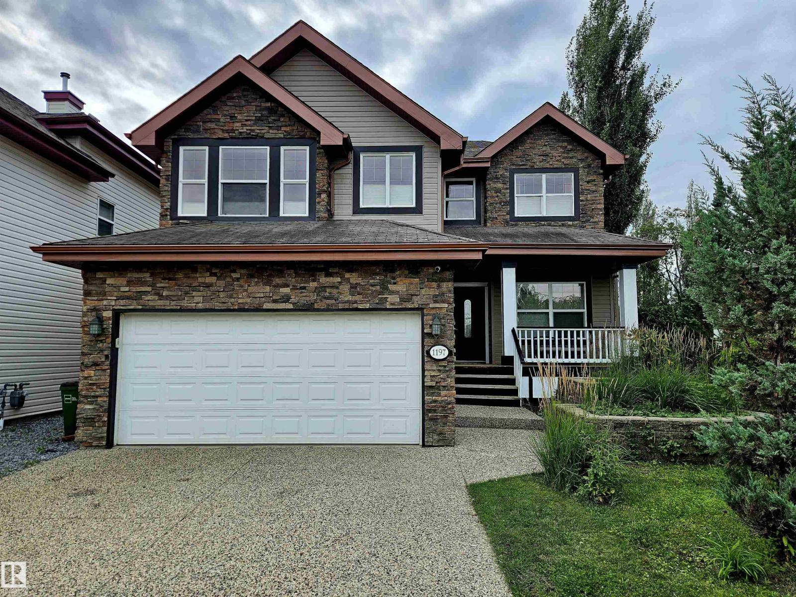 1197 Goodwin Circle Ci NW, Edmonton, AB T5T 6W4