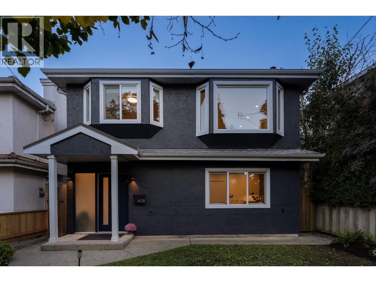 4578 Windsor St, Vancouver, BC V5V 4P7