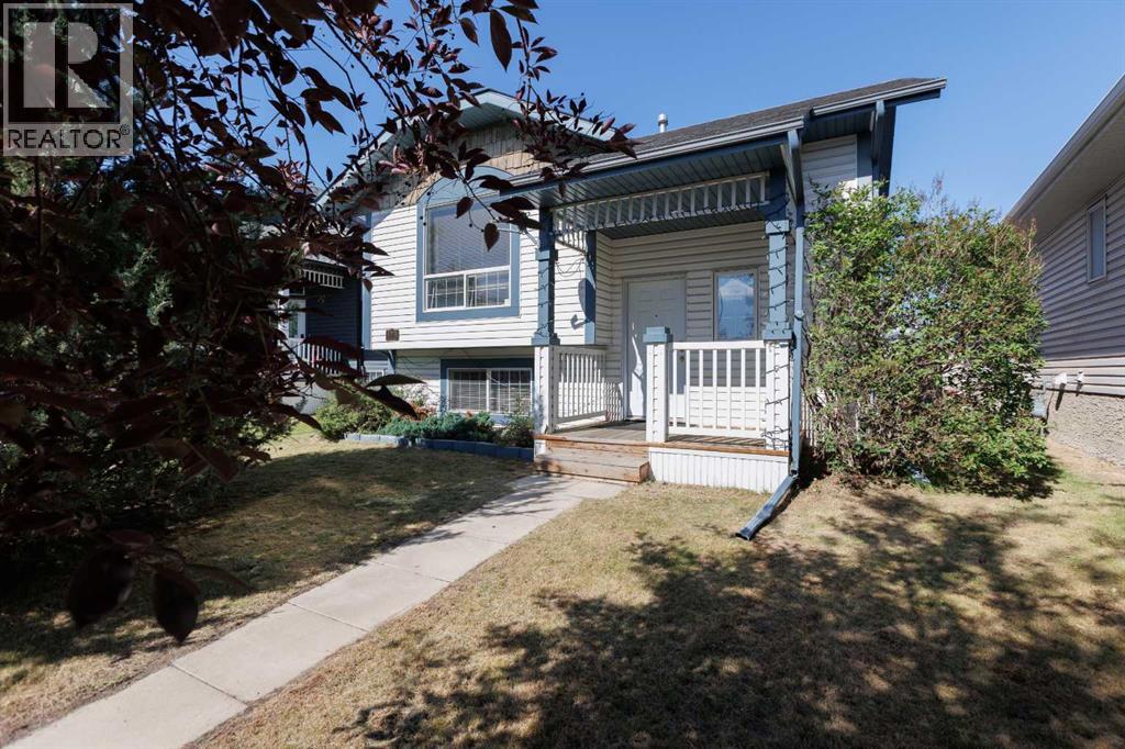 173 Kingston Dr, Red Deer, AB T4P 3V4