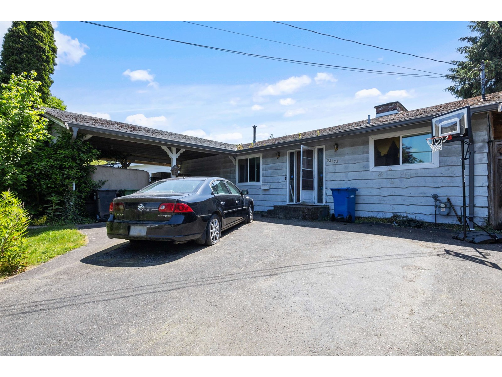 33232 Plaxton Cres, Abbotsford, BC V2S 1V9